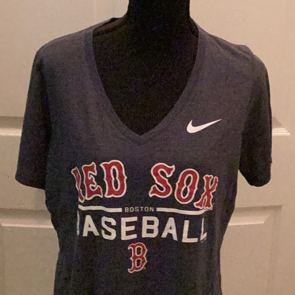 ⚾️ NWOT FUN Red Sock Baseball Unisex Top Closet Must Have ⚾️